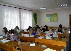 Учасники І етапу Всеукраїнської студентської олімпіади зі спеціальності „Облік і аудит”  виконують практичні завдання