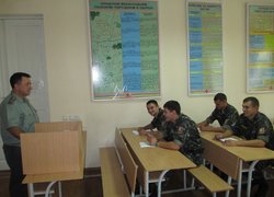 Заняття на кафедрі військової підготовки
