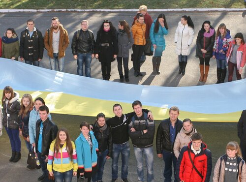 Студенти Уманського НУС приєдналися до Всеукраїнської акції  «Ланцюг миру»