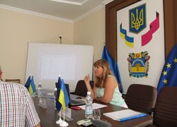 Консультанти університету проводять навчальні семінари зі створення обслуговуючих кооперативів у Черкаській області