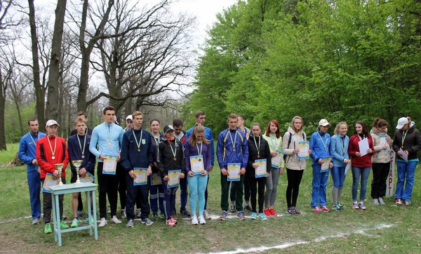 Всеукраїнські спортивні ігри з легкоатлетичного кросу