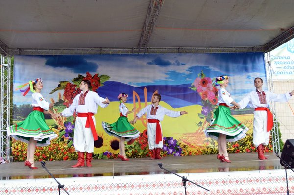 «Нивка» підкорила гостей і учасників фестивалю «Монастирищенські закаблуки»
