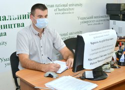 Інформаційно-консультаційний центр Уманського НУС працює для абітурієнтів