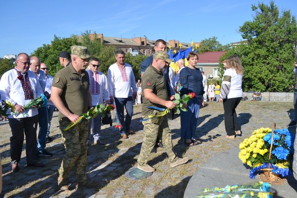 23 серпня — День Державного прапора України