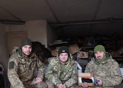 Різдвяно-новорічні подарунки оборонцям