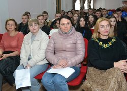 Дебати кандидатів на посаду голови студентської ради Уманського національного університету садівництва — шлях до перемоги вже сьогодні