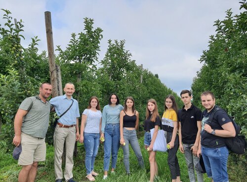 Окреслення перспектив оволодіння професією садівничого спрямування - головне завдання для першокурсників