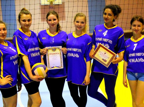 Чемпіонат УНУС з волейболу серед дівчат