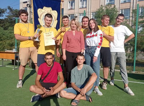 Команда інженерно-технологічного факультету взяла участь в університетському конкурсі «Козацькі випробування»