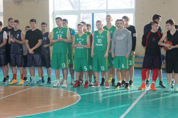 Команда з баскетболу Уманського національно університету садівництва ввійшла в п’ятірку кращих команд Черкаської області