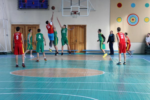 Команда з баскетболу Уманського національно університету садівництва ввійшла в п’ятірку кращих команд Черкаської області