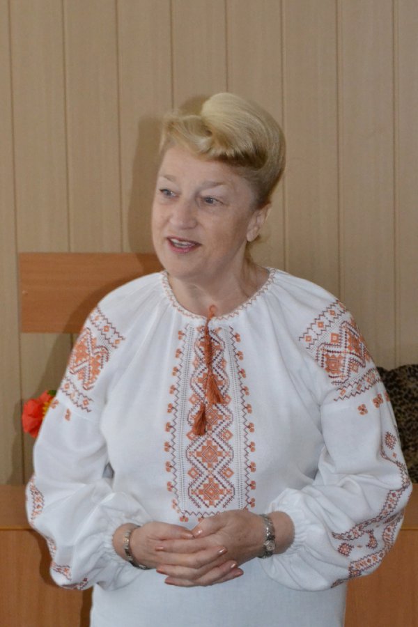 Олена Поліщук