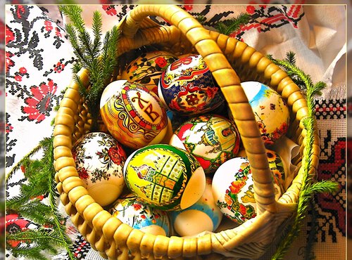 Dear colleagues and dear students our best wishes of Happy Easter!
