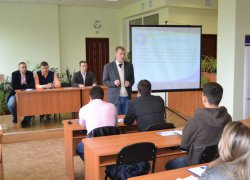 Зустріч із громадською організацією «Всеукраїнське молодіжне об’єднання «Молодь за євроінтеграцію»